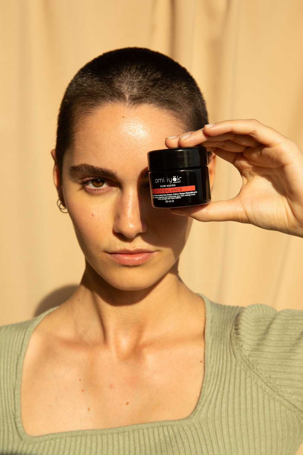 El Ciclo Natural de Regeneración de la Piel y Cómo Respetarlo con Ami Iyok.